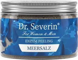 Dr. Severin Enzym Peeling Meersalz in blauem Behälter mit silbernem Deckel.
