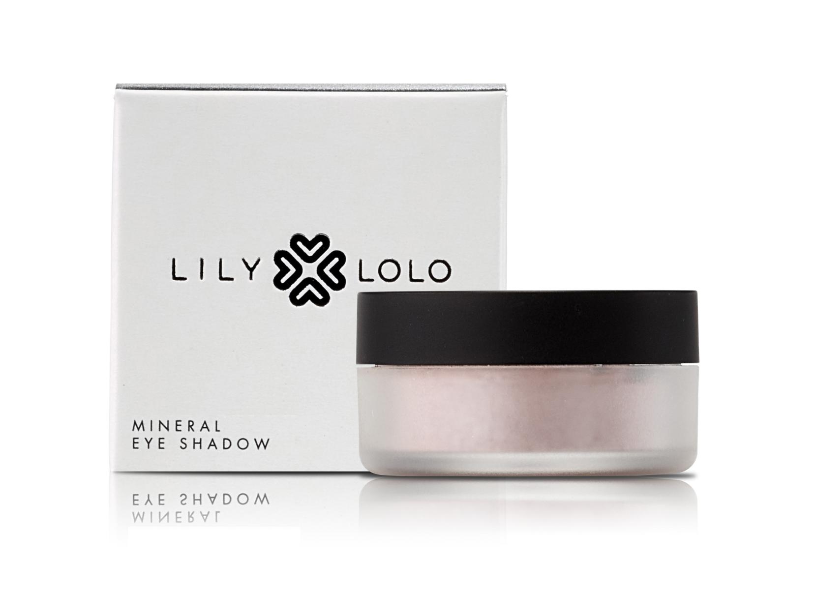 Lily Lolo Mineral Eye Shadow in weißer Verpackung und schwarzem Deckel.